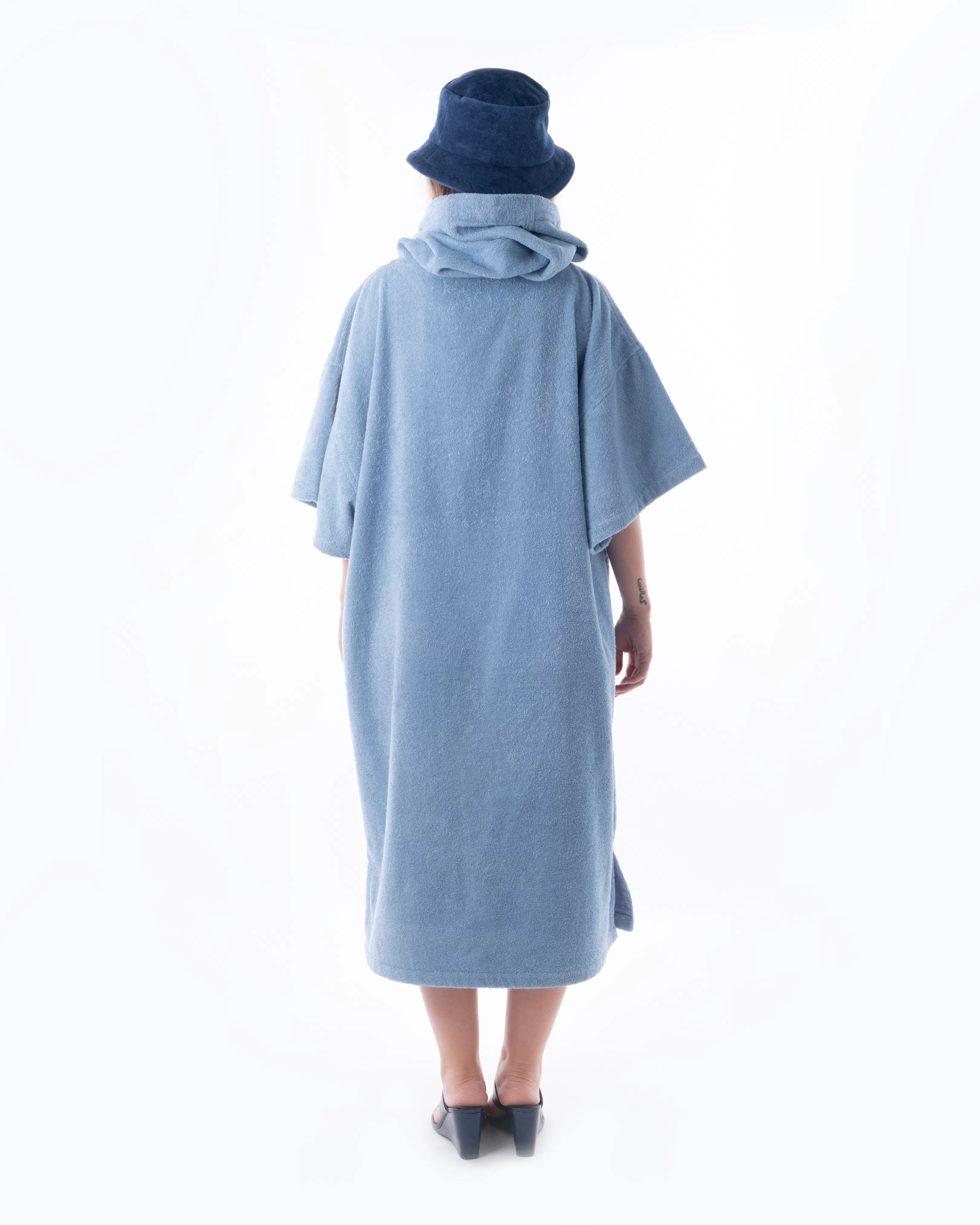 KRTL01_CRUISE_PONCHO_BLUE