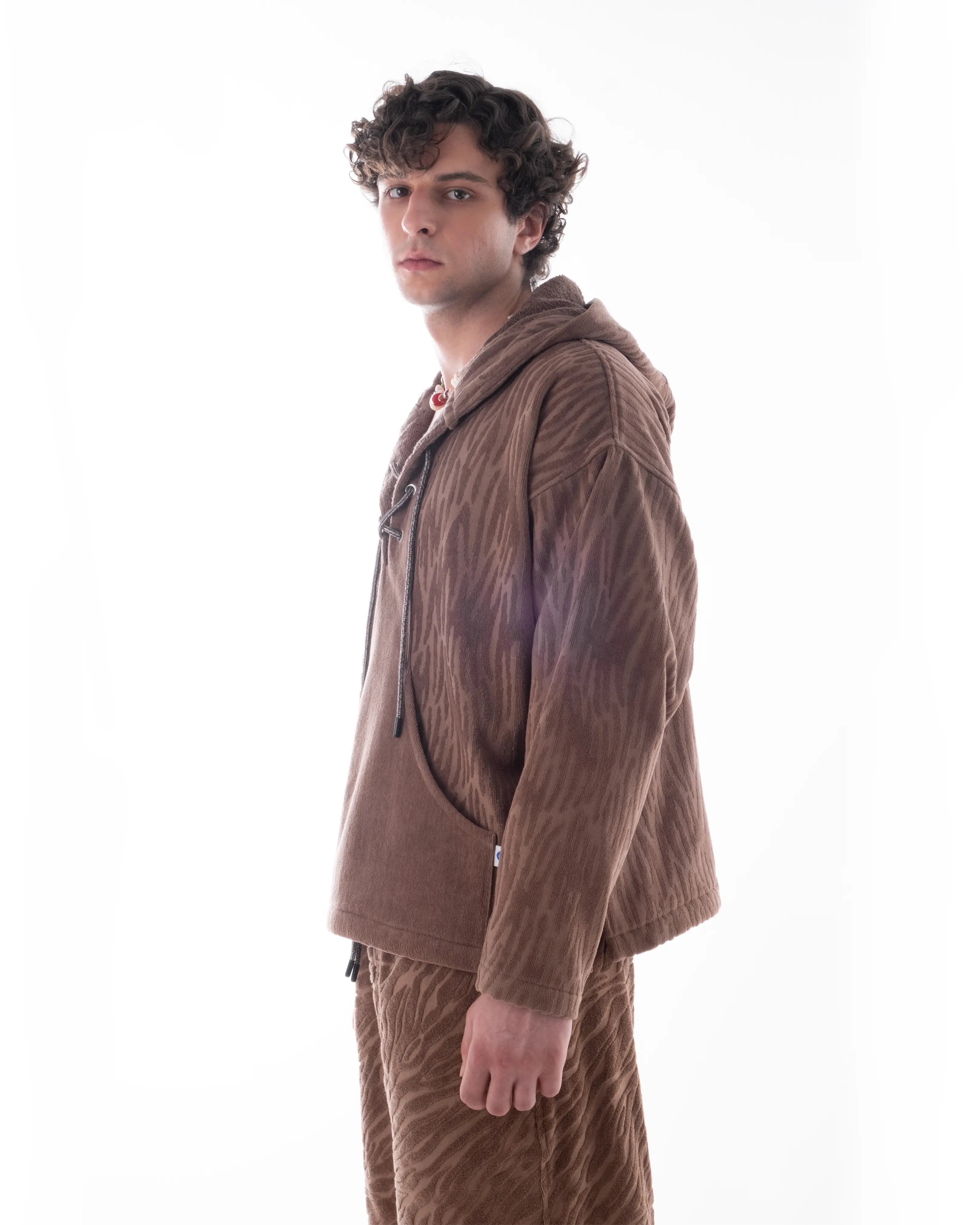 KRTL01_WAVE _HOOD_BROWN