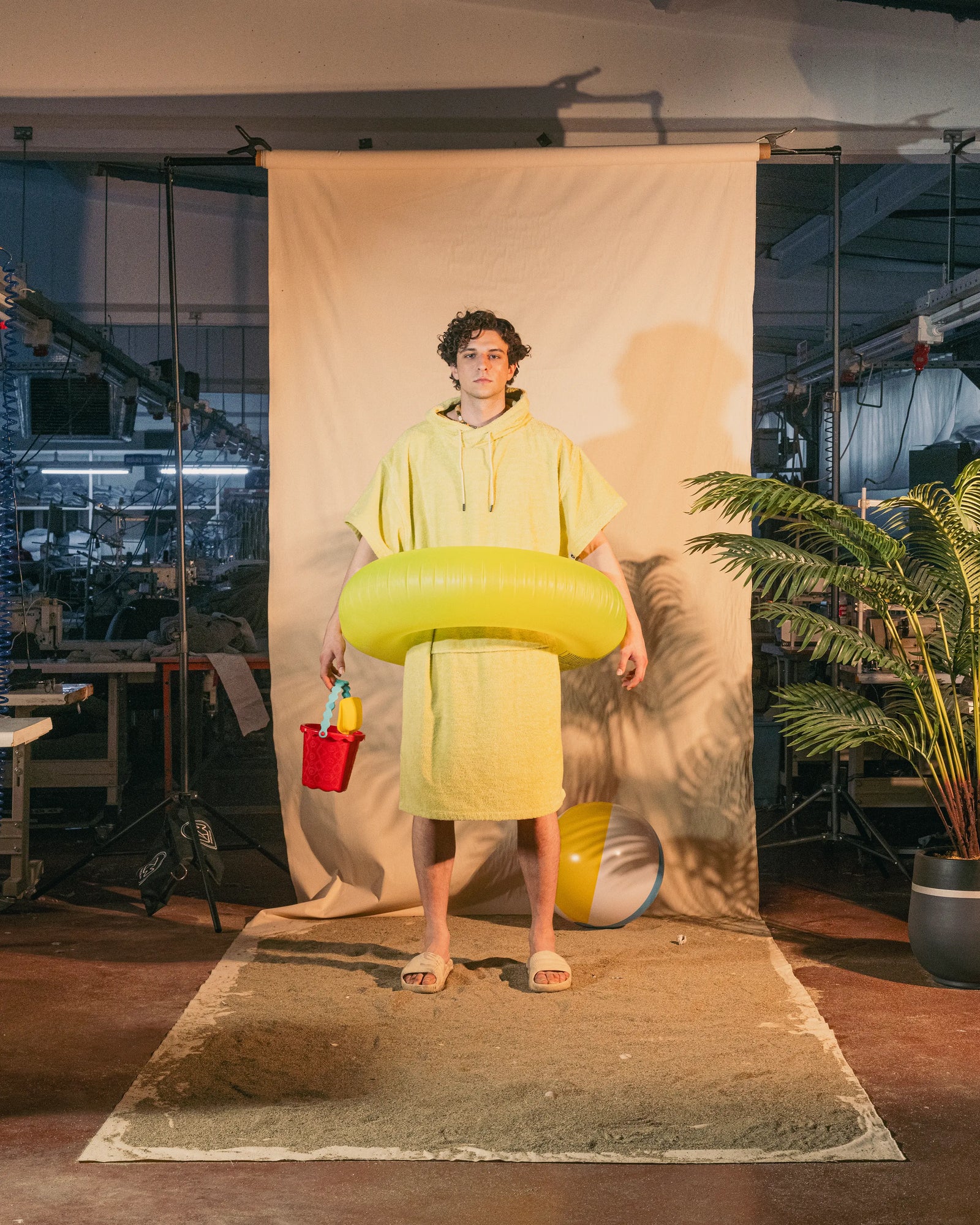 Cruise Poncho 1